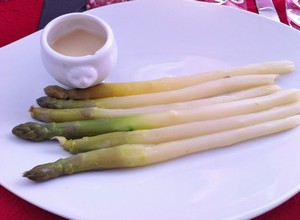 Accidental Locavore Cold Asparagus