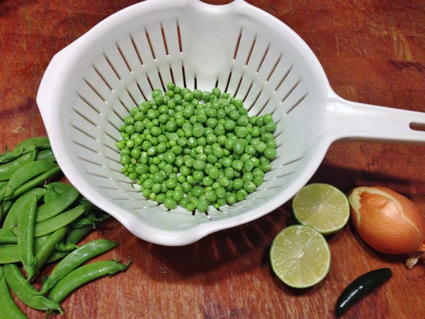 Accidental Locavore Peas and Limes