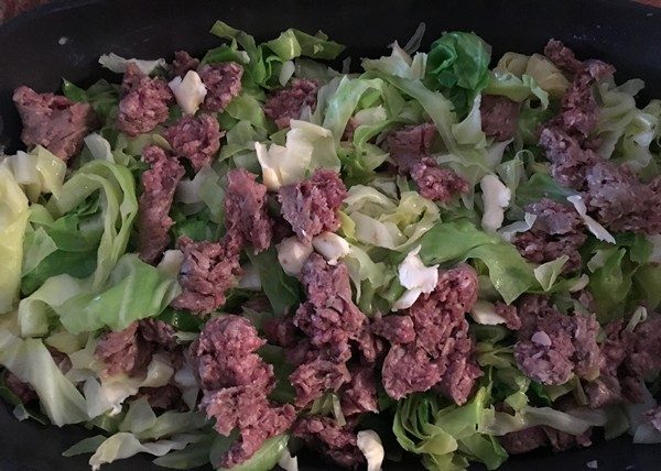 accidental-locavore-5-ingredient-cabbage-and-sausage-prep