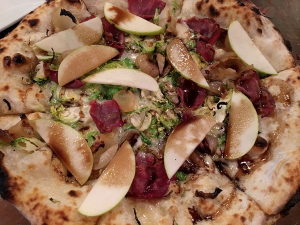 Accidental Locavore Pizza With Apples